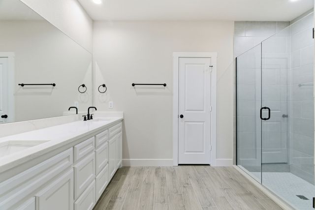 502 Cumberland Trail, Bridgeport, TX 76458