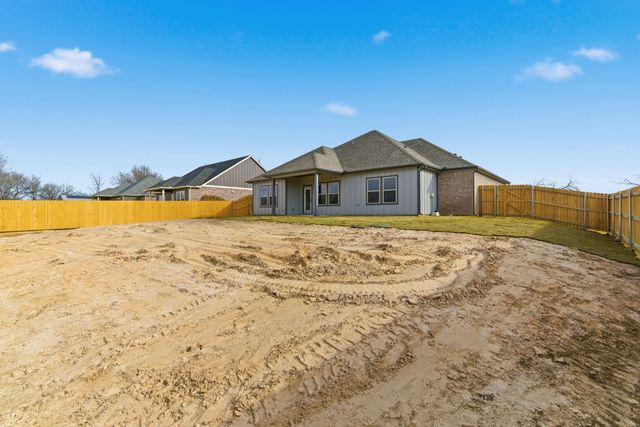 502 Cumberland Trail, Bridgeport, TX 76458