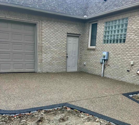 48498 Beacon Square Drive, Macomb Twp, MI 48044