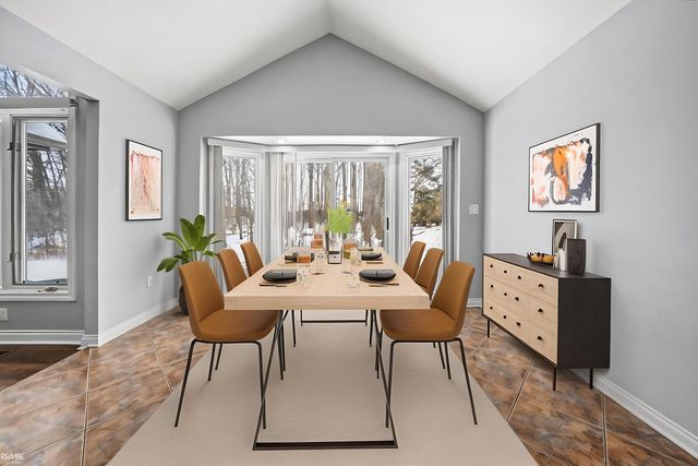 48498 Beacon Square Drive, Macomb Twp, MI 48044