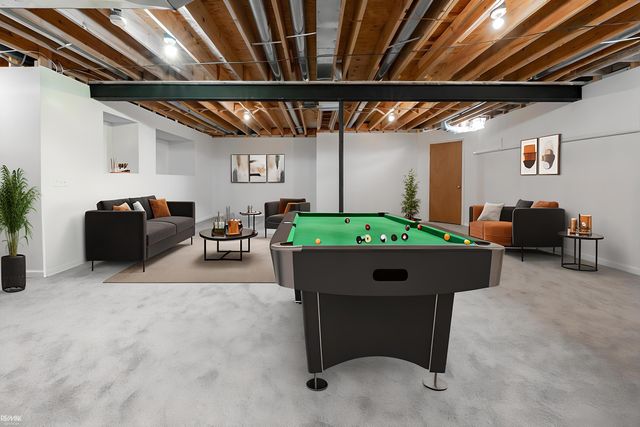 48498 Beacon Square Drive, Macomb Twp, MI 48044