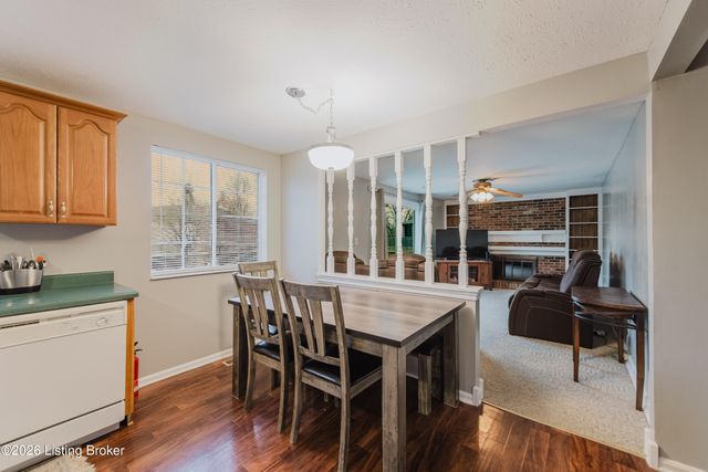 3002 Weather Way, Louisville, KY 40220