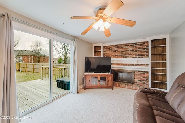 3002 Weather Way, Louisville, KY 40220