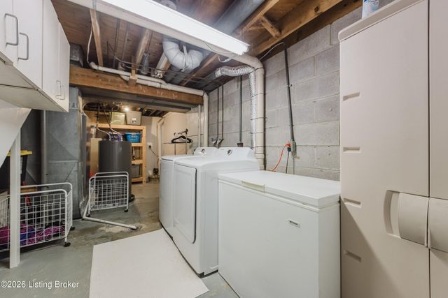 3002 Weather Way, Louisville, KY 40220