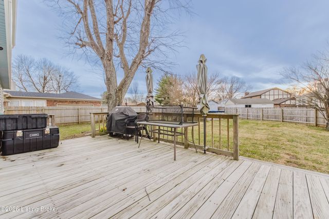 3002 Weather Way, Louisville, KY 40220