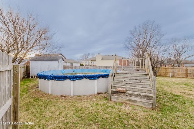 3002 Weather Way, Louisville, KY 40220