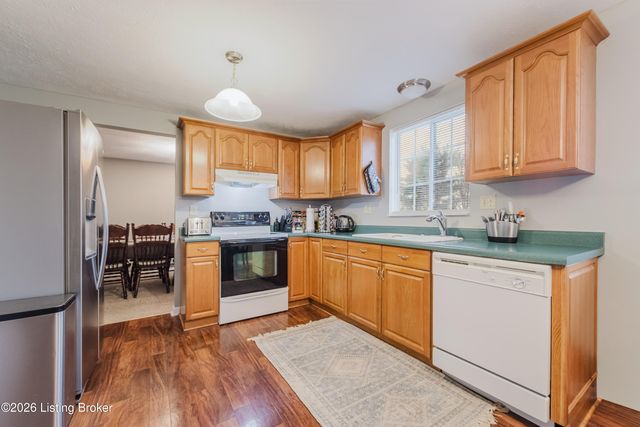 3002 Weather Way, Louisville, KY 40220