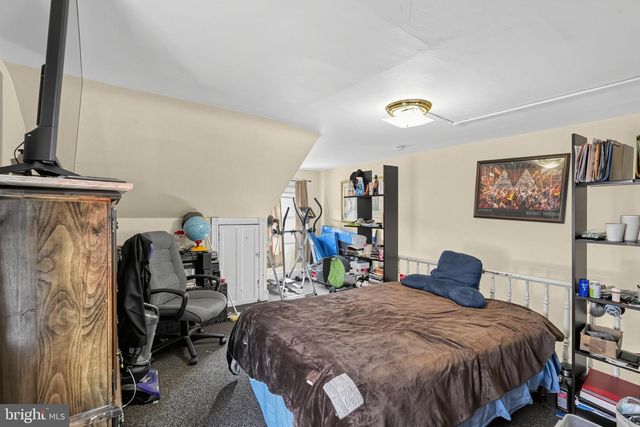 232 HIGHLAND AVE, Trenton, NJ 08618