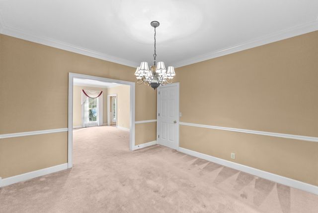 601 Glenn Cir, Madison, TN 37115