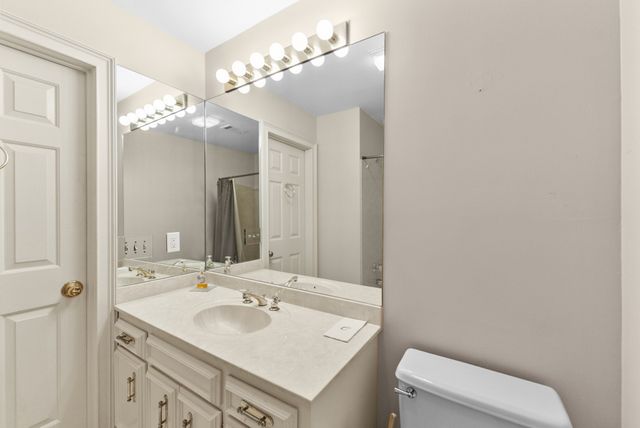 601 Glenn Cir, Madison, TN 37115