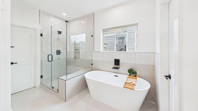 1515 Gentry Street A, Houston, TX 77009