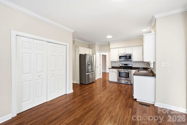5305 Ravenglass Court, Waxhaw, NC 28173