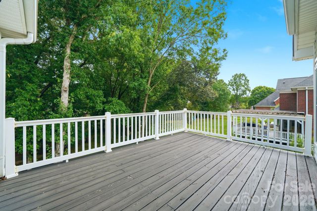 5305 Ravenglass Court, Waxhaw, NC 28173
