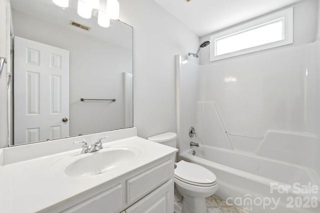 5305 Ravenglass Court, Waxhaw, NC 28173