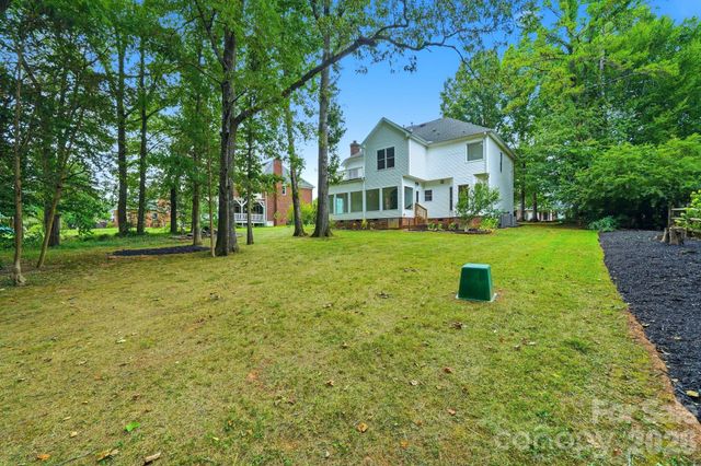 5305 Ravenglass Court, Waxhaw, NC 28173