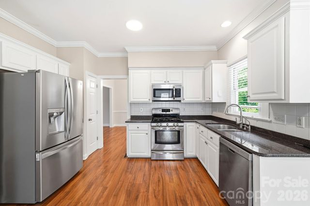 5305 Ravenglass Court, Waxhaw, NC 28173