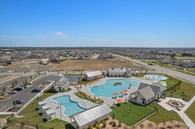372 Hollister DR, Liberty Hill, TX 78642
