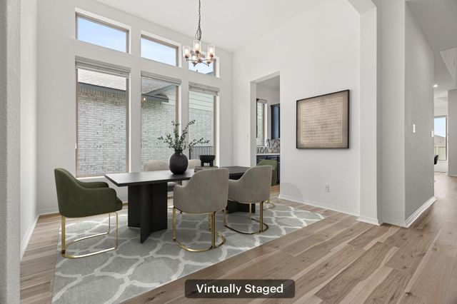 372 Hollister DR, Liberty Hill, TX 78642