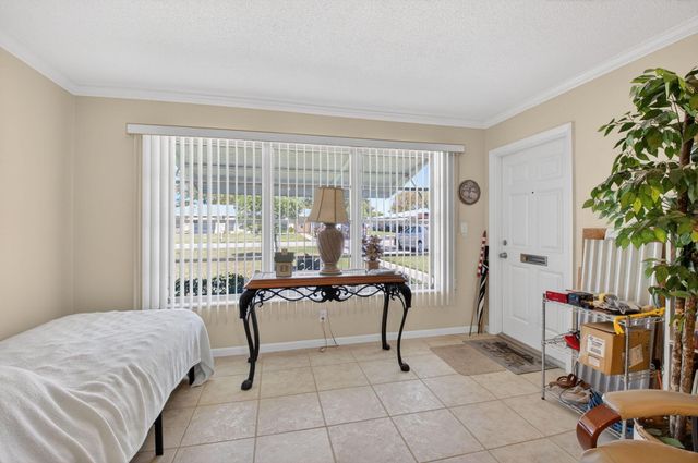 220 High Point Court E B, Delray Beach, FL 33445