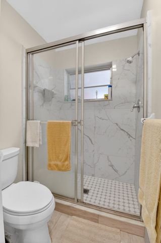 220 High Point Court E B, Delray Beach, FL 33445