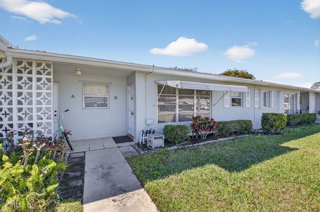 220 High Point Court E B, Delray Beach, FL 33445