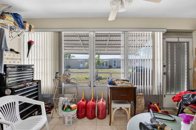 220 High Point Court E B, Delray Beach, FL 33445