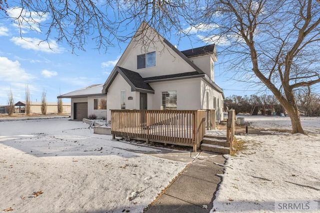 11090 N 45th E, Idaho Falls, ID 83401