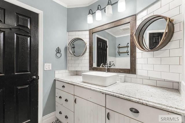 11090 N 45th E, Idaho Falls, ID 83401