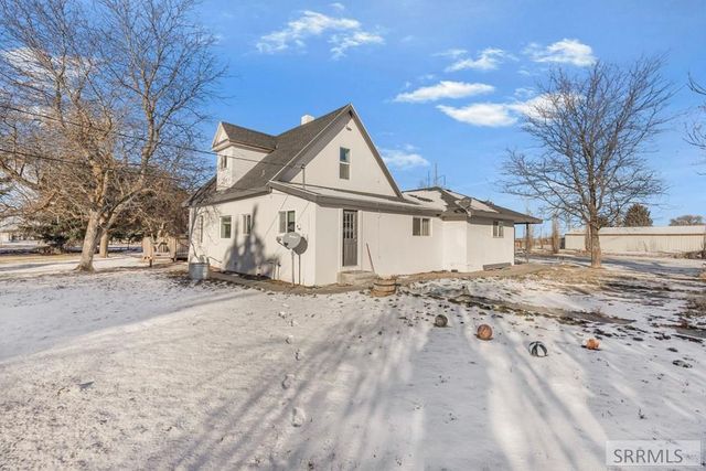 11090 N 45th E, Idaho Falls, ID 83401