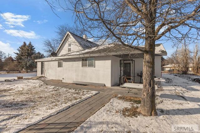 11090 N 45th E, Idaho Falls, ID 83401