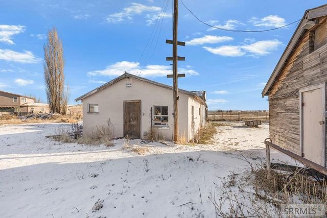 11090 N 45th E, Idaho Falls, ID 83401