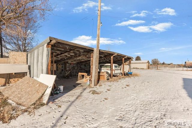 11090 N 45th E, Idaho Falls, ID 83401