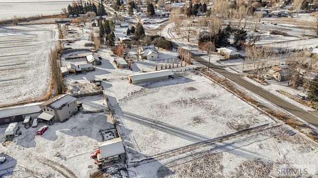 11090 N 45th E, Idaho Falls, ID 83401