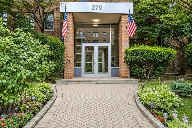 270 North Broadway 4A, Yonkers, NY 10701