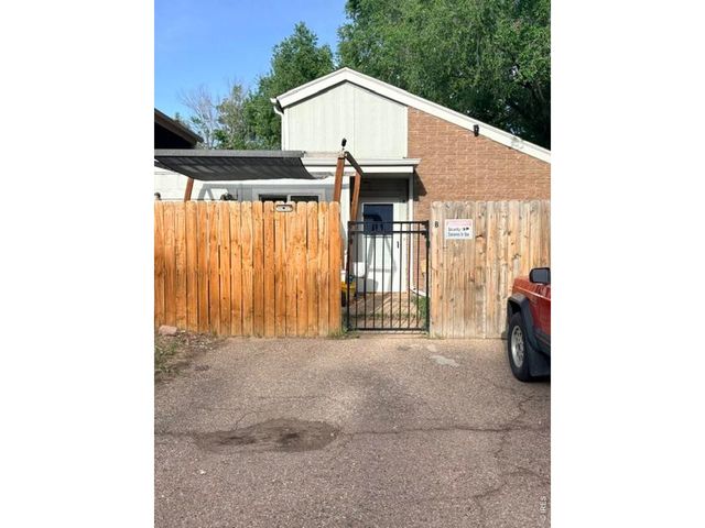 308 25th Ave Ct 2 B, Greeley, CO 80631