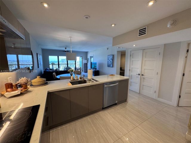 4900 N Ocean Blvd 1601, Lauderdale By The Sea, FL 33308