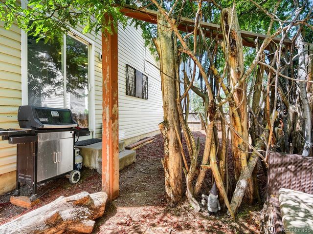 11817 W Tufts Pl, Morrison, CO 80465
