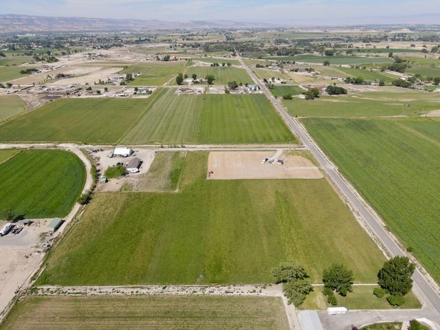 1869 M Road, Fruita, CO 81521