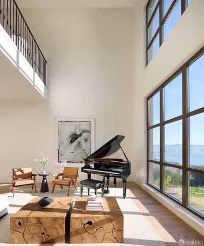 38 Meadow Drive 5, San Francisco, CA 94130
