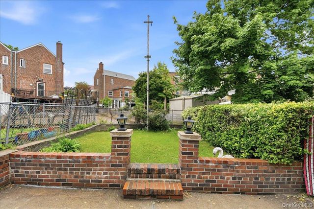 1432 Hobart Avenue, Bronx, NY 10461