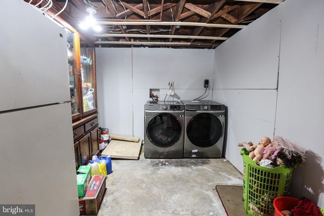 511 E HARRISON ST, Emmaus, PA 18049