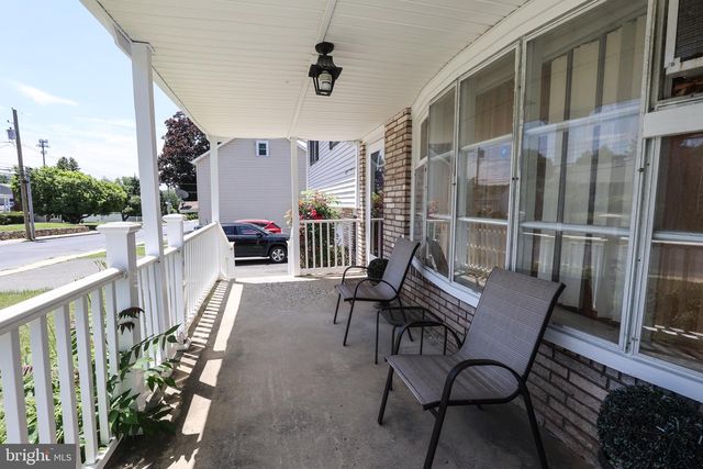 511 E HARRISON ST, Emmaus, PA 18049