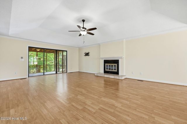 253 Tall Trees Drive, Pinehurst, NC 28374