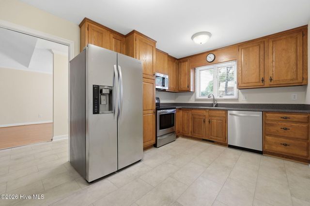 253 Tall Trees Drive, Pinehurst, NC 28374