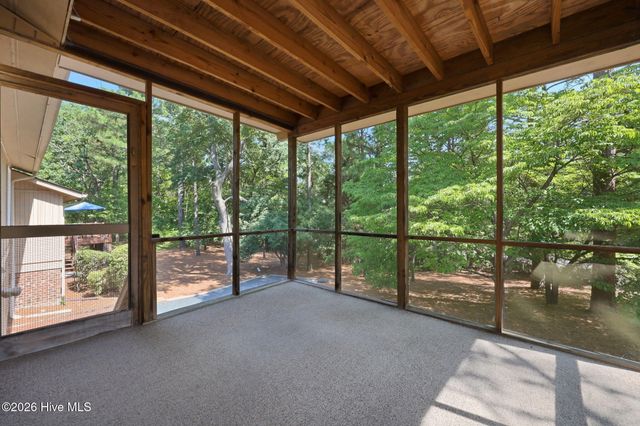 253 Tall Trees Drive, Pinehurst, NC 28374