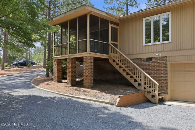 253 Tall Trees Drive, Pinehurst, NC 28374