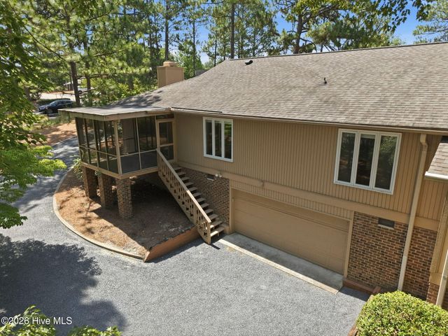 253 Tall Trees Drive, Pinehurst, NC 28374
