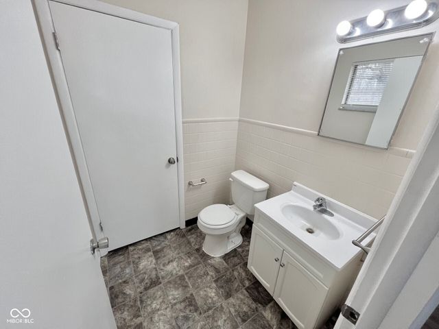 915 S Franklin Road, Indianapolis, IN 46239