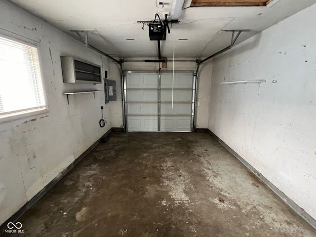 915 S Franklin Road, Indianapolis, IN 46239