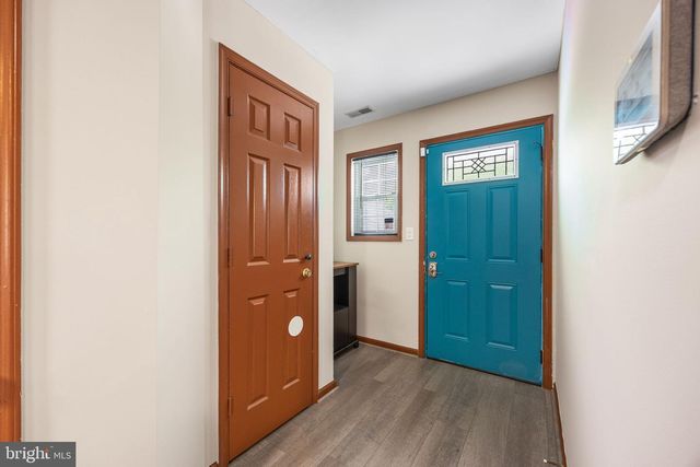 121 N MONTPELIER AVENUE B, Atlantic City, NJ 08401